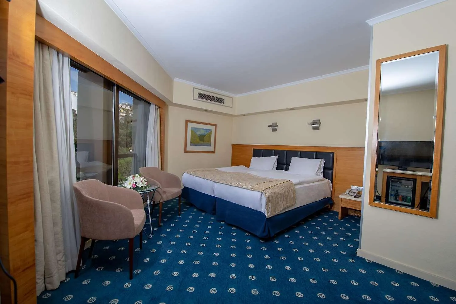 Best Western Plus Hotel Konak Izmir 4*,