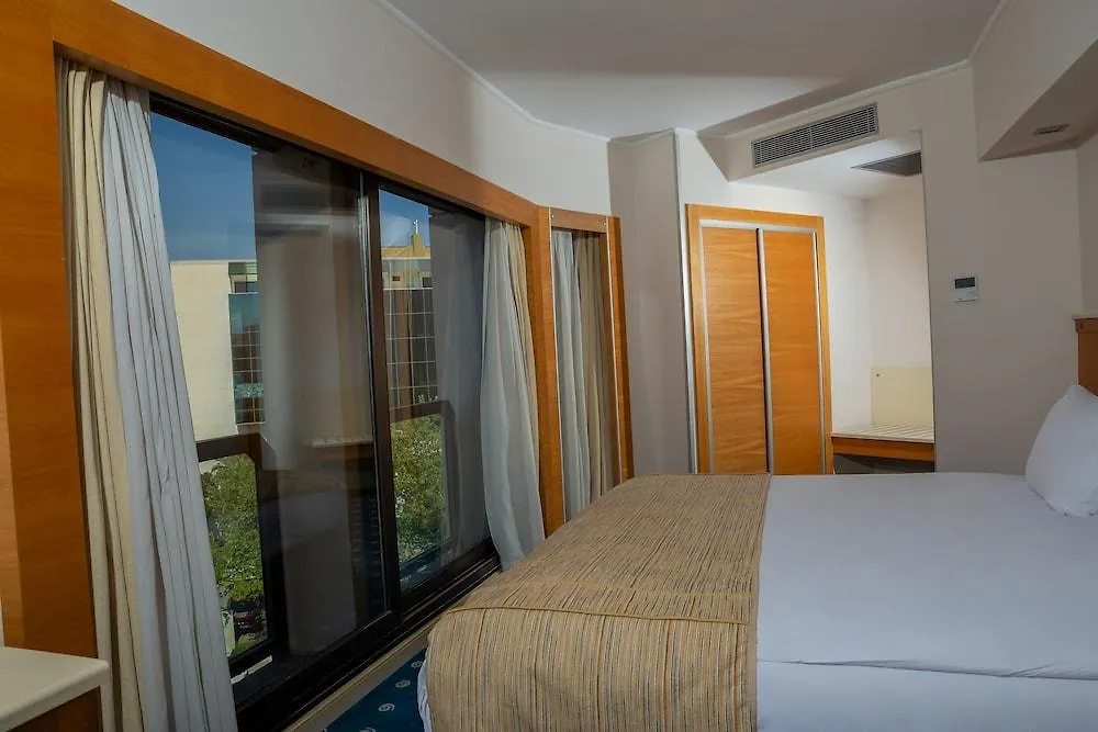Best Western Plus Hotel Konak Izmir